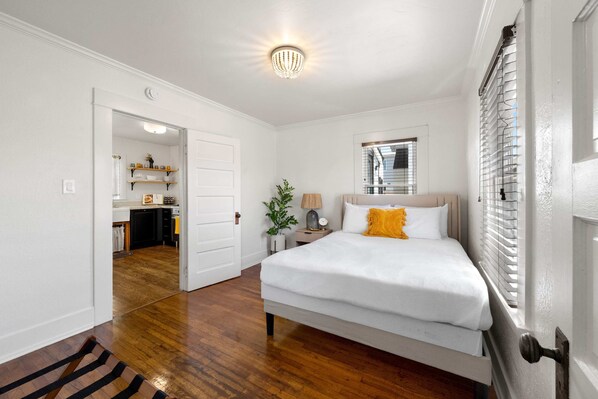 2 chambres, fer et planche à repasser, Wi-Fi, literie fournie