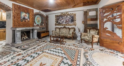 Kanuni - Authentic Albanian House
