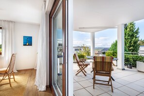 Outdoor dining - Studio 'Die Ferienwohnung' with Private Terrace and Wi-Fi (Bad Bellingen)