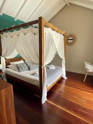 1 bedroom, in-room safe, desk, iron/ironing board - Bungalow Yucca - private pool / KOKOgîtes (Unknown)