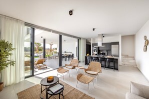 Living room - Protaras Aqua Pearl Villa 9 (Paralimni)