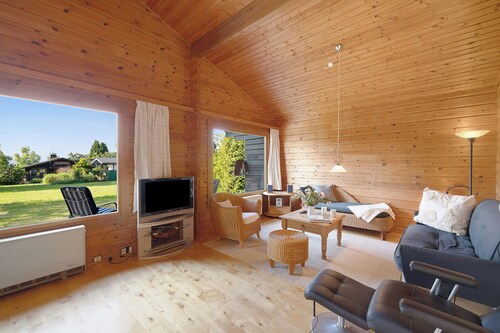 Ferienhaus 'Albblick' mit privater Terrasse, privatem Garten und Wi-Fi