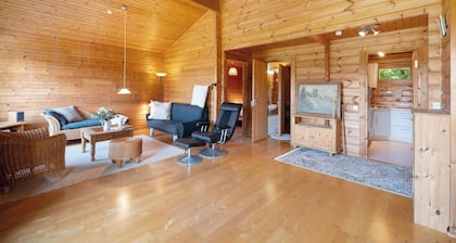 Ferienhaus 'Albblick' mit privater Terrasse, privatem Garten und Wi-Fi