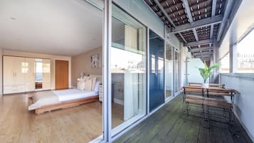 Căn hộ, ban công | Ban công