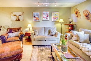 Apartment (2 Bedrooms) | Interior - 1/2 Block to Lift Bus Stop: Condo in Park City (Park City)