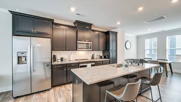 Apartemen (3 Bedrooms) | Interior