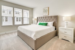 Apartment (3 Bedrooms) | Interior - 2 Mi to Dtwn Charlotte: Unit w/ Rooftop Deck! (Charlotte)