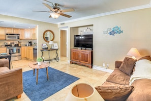 Front of property - 2 Blocks to Ocean: Prime Daytona Beach Condo! (Daytona Beach)