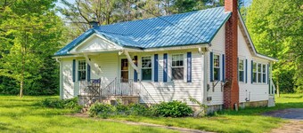 9 Mi to Franconia Notch State Park: Cozy Cottage