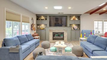 Rumah (2 Bedrooms) | Interior