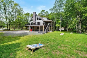 House (6 Bedrooms) | Interior