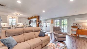 Talo (3 Bedrooms) | Sisätilat