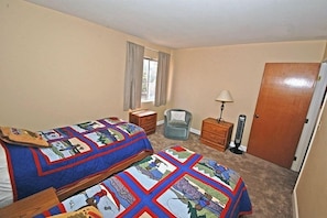 Condo, 3 Bedrooms | 3 bedrooms
