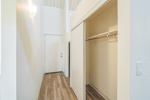 Nhà, 3 phòng ngủ | Nội thất