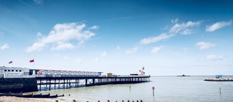 2bed 2shower beachfront basement apartment