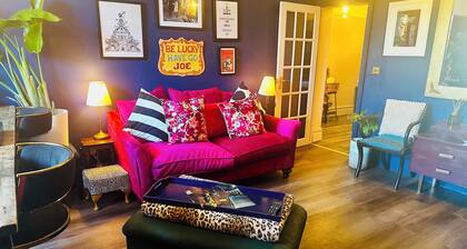 2bed 2shower beachfront basement apartment