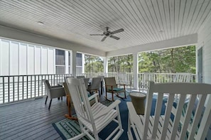 House, 5 Bedrooms | Terrace/patio