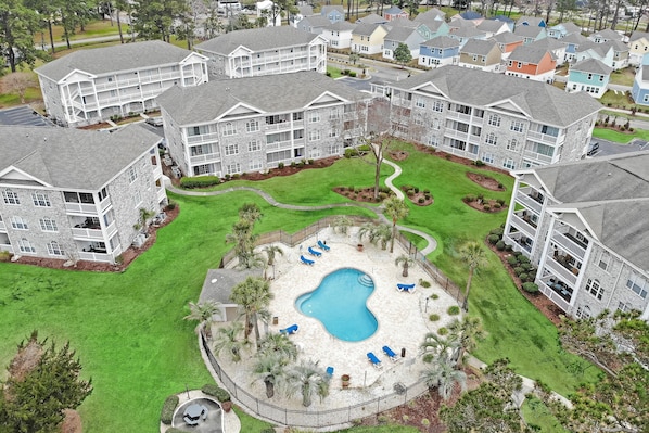 Condo, 2 Bedrooms | Exterior