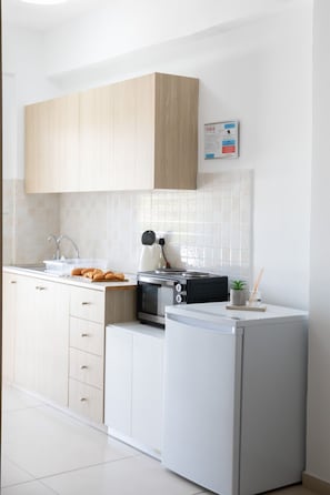 Apartment, Accessible | 16 bedrooms - Valentina Singles (Paphos)
