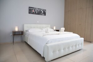 Apartment, Accessible | 16 bedrooms - Valentina Singles (Paphos)