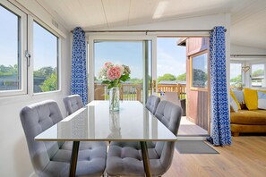 Dining - Forest Lodge (Pwllheli)