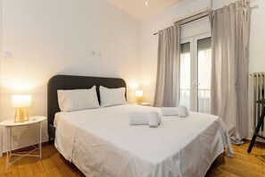 Apartment, 1 Bedroom | Iron/ironing board, free WiFi