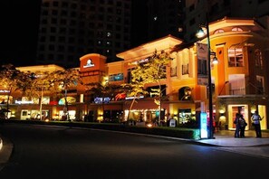 Apartment, 2 Bedrooms, Accessible, Patio | Exterior - Elegant 2BR Apartment in Upscale Fort BGC Fast Wifi (Taguig)