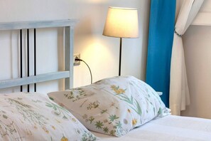 2 bedrooms
