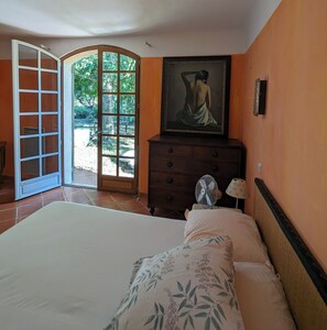 3 bedrooms, free WiFi, bed sheets