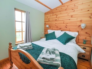1 habitación, decoración personalizada y muebles diferentes