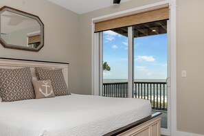 4 室のベッドルーム、アイロン / アイロン台、WiFi (無料)、ベッドシーツ