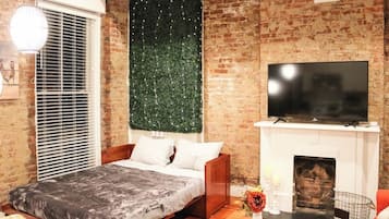 1 habitación, tabla de planchar con plancha, wifi y ropa de cama