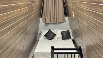 Cabin, 1 Bedroom, Smoking, Private Pool | 1 bedroom