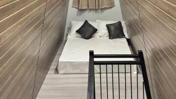 Cabin, 1 Bedroom, Smoking, Private Pool | 1 bedroom