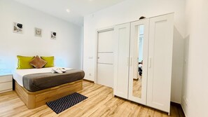 WiFi, bed sheets - Oshun   Naffah Apartments I (Madrid)