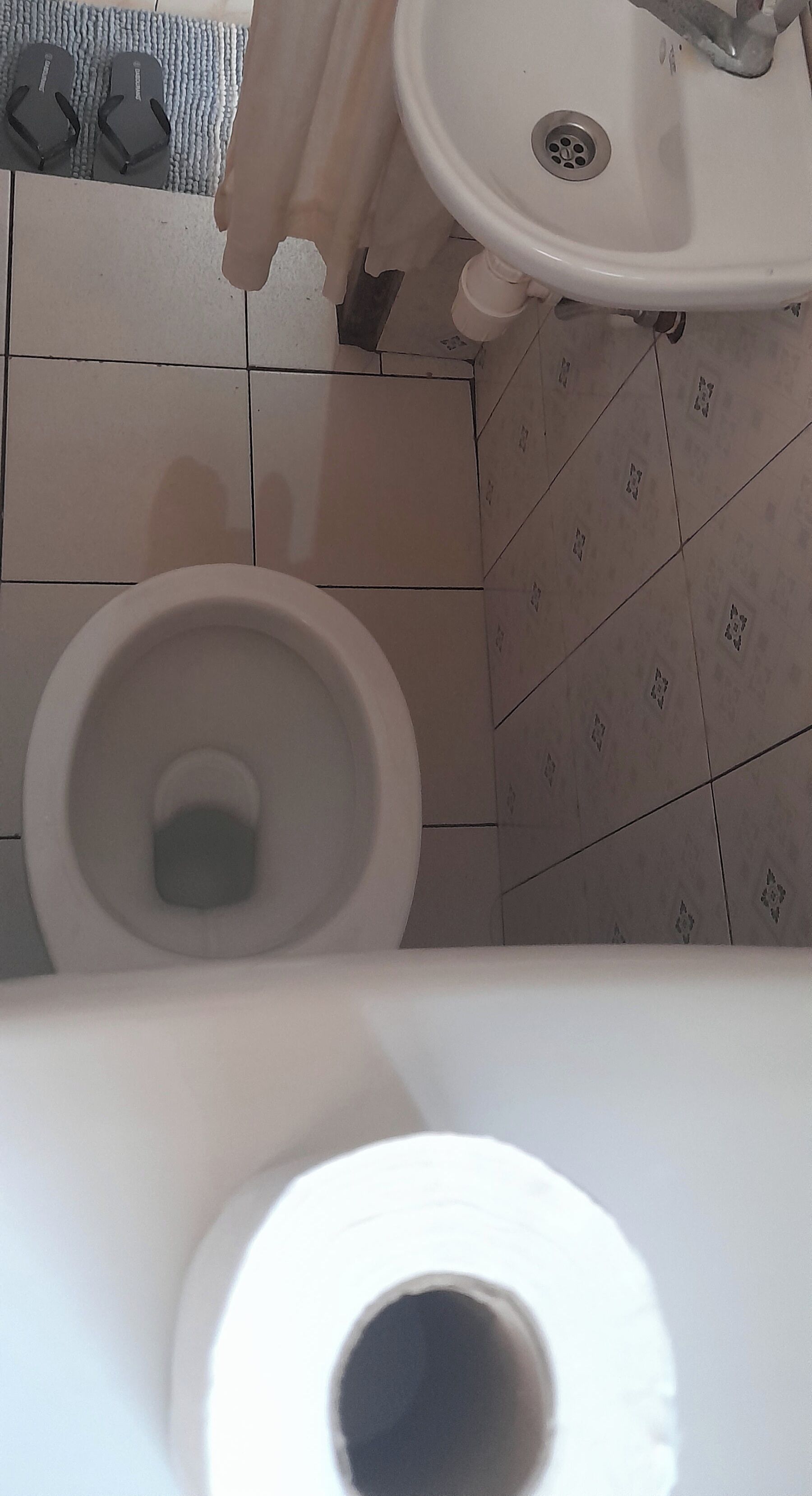 Handtücher, Seife, Toilettenpapier