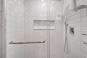 Shower, hair dryer, towels, shampoo - The Lounge House | Giants Neck Beach, Water Views  and Coastal Comfort (East Lyme)
