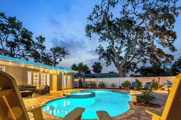 Outdoor pool, a heated pool