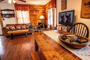 TV, fireplace, DVD player