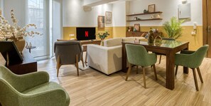 Standard Apartment, 2 Bedrooms | Living area