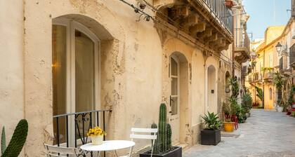 Alice s Studio by Wonderful Italy