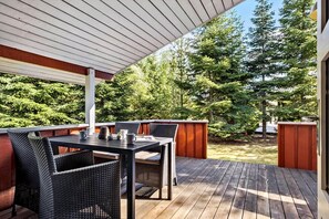 Outdoor dining - HA290 Hals - Lindeparken 3 (Hals)