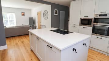 Lavastoviglie, pentole/stoviglie/utensili