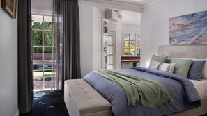 2 chambres, fer et planche à repasser, accès Internet, draps fournis
