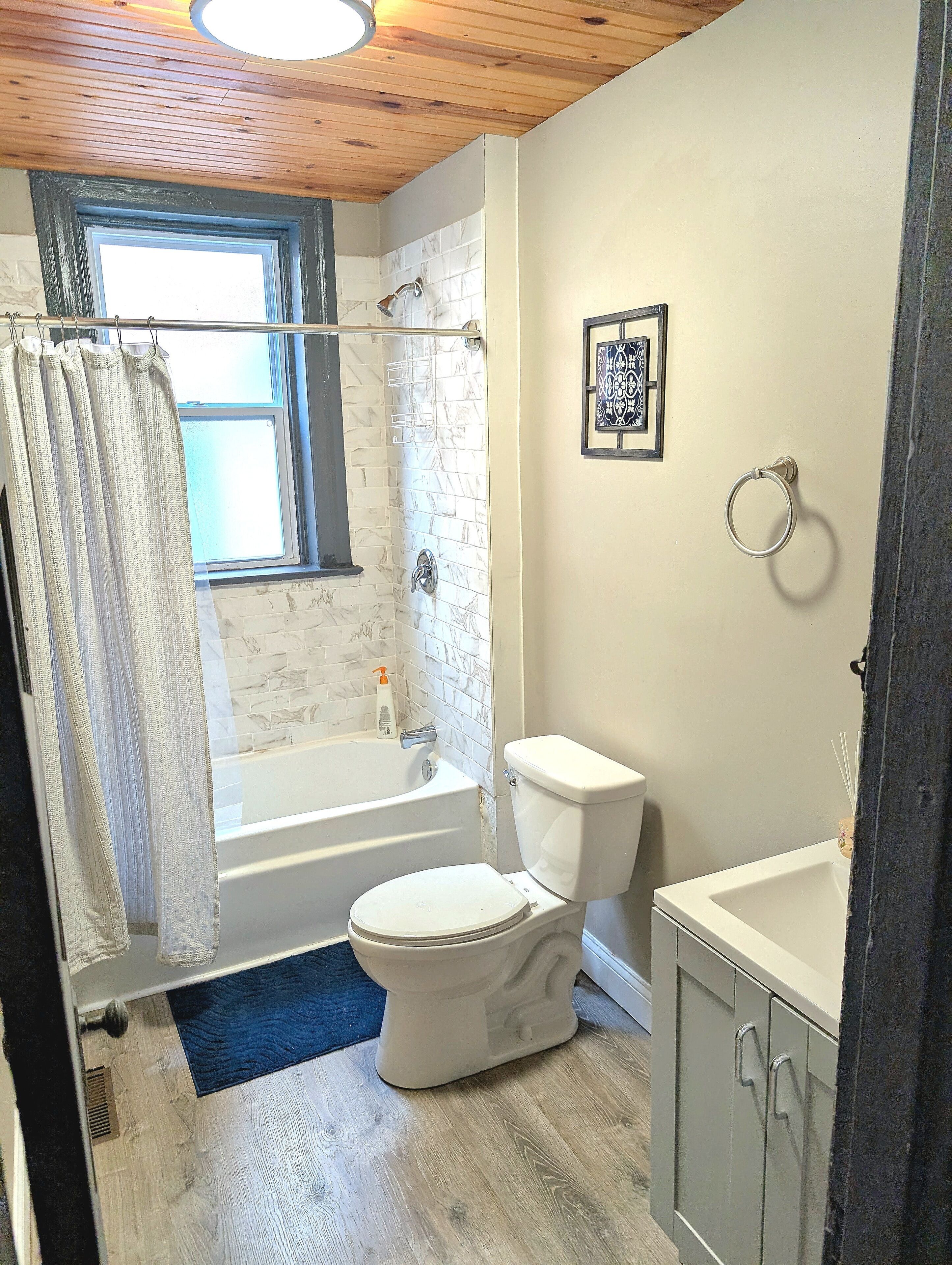 Towels, soap, toilet paper