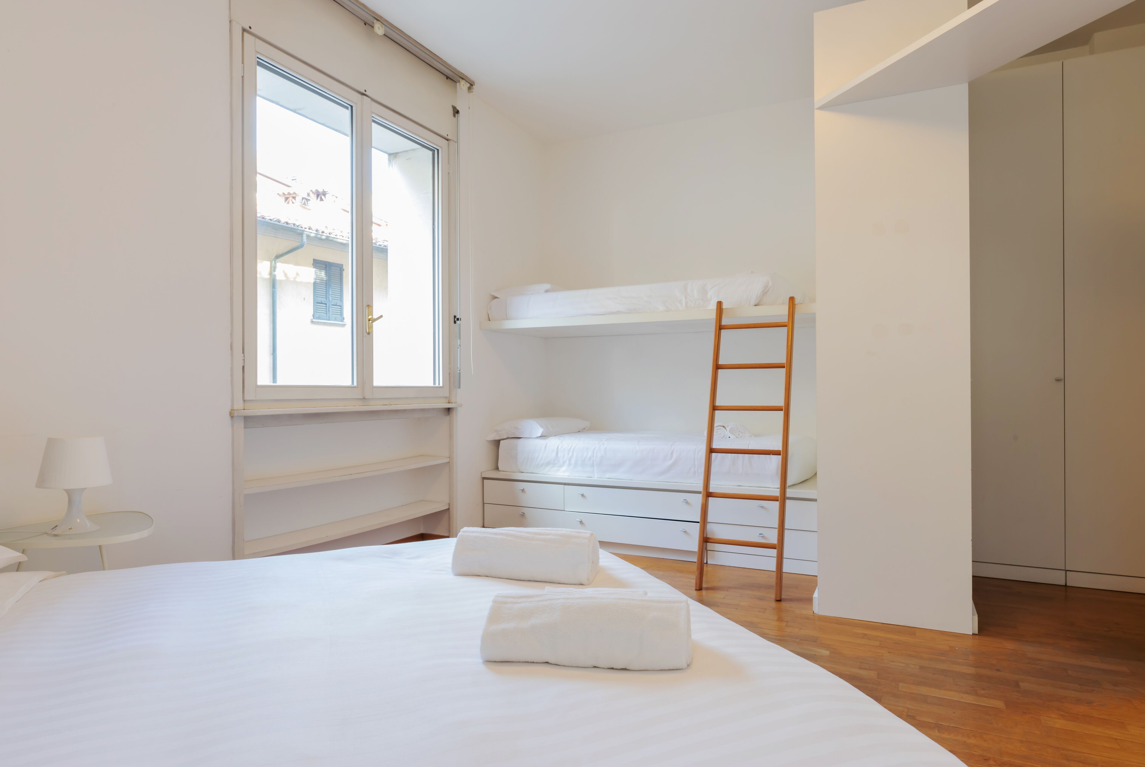 Apartamento, 2 quartos | Vista do quarto