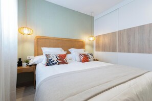 2 chambres, fer et planche à repasser, draps fournis