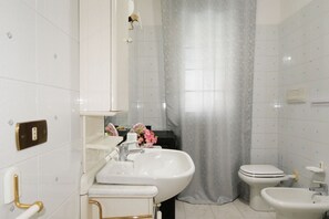Ducha, bidet