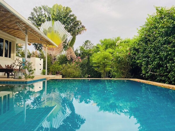 Villa, 3 chambres, fumeur, piscine privée | Piscine | Piscine extérieure