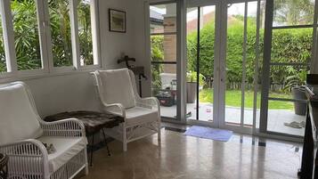 Villa, 3 Bedrooms, Smoking, Private Pool | Interior